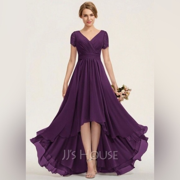 JJs House Dresses Jjs House Vneck Asymmetrical Chiffon Lace